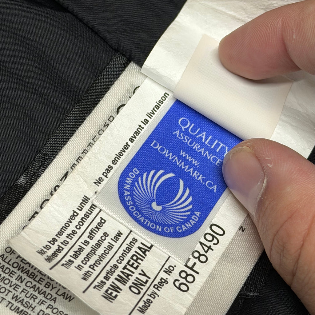 Canada Goose Women’s Chelsea Parka Navy - Medium 20’’