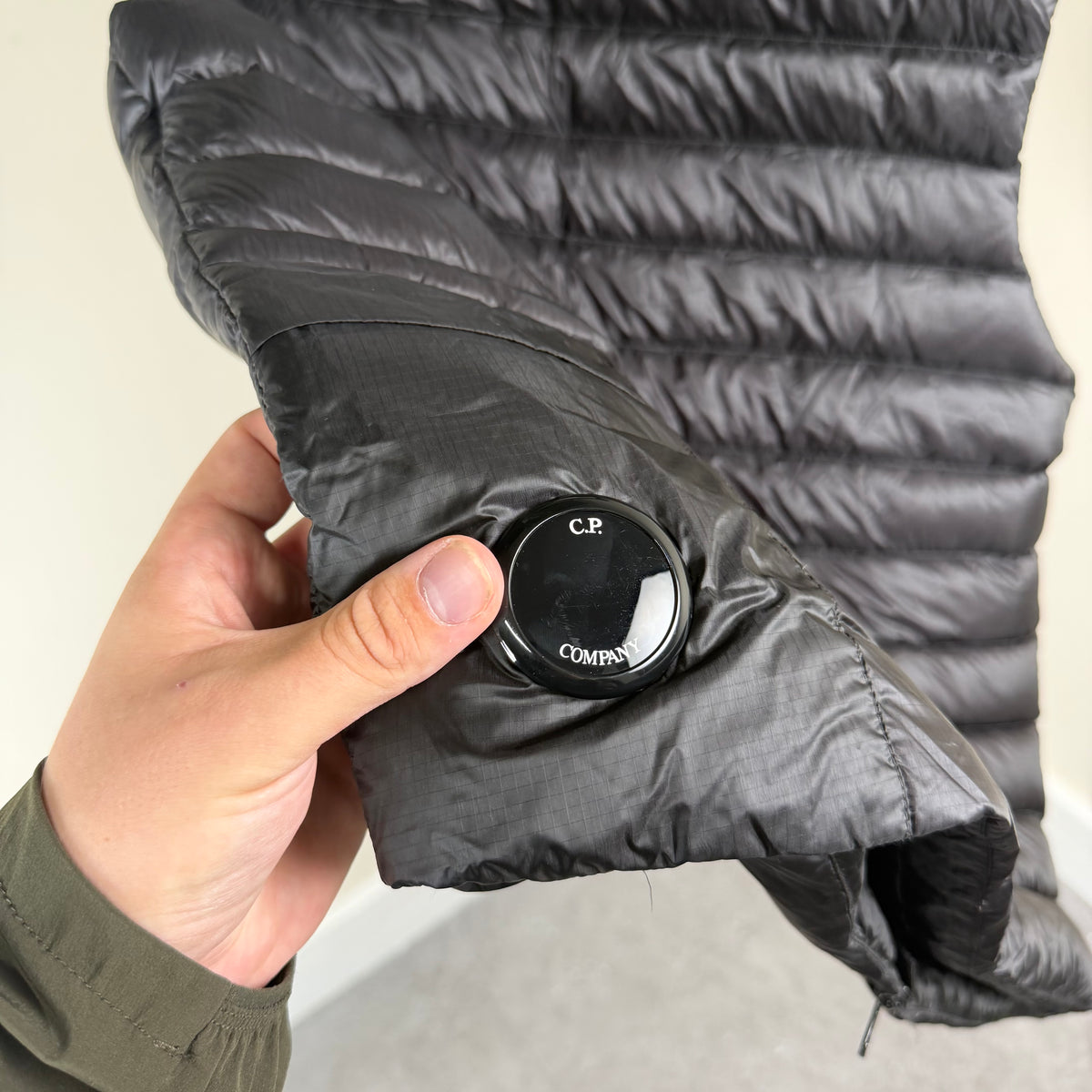 C.P Company DD Shell Black Len’s Gilet - Medium 21’’