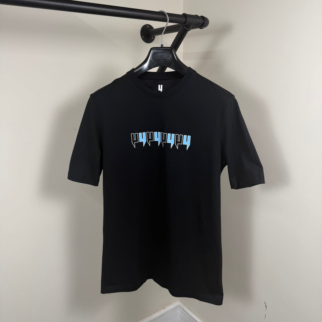 YELIR World 8Y Black T-Shirt - Medium 19.5’’