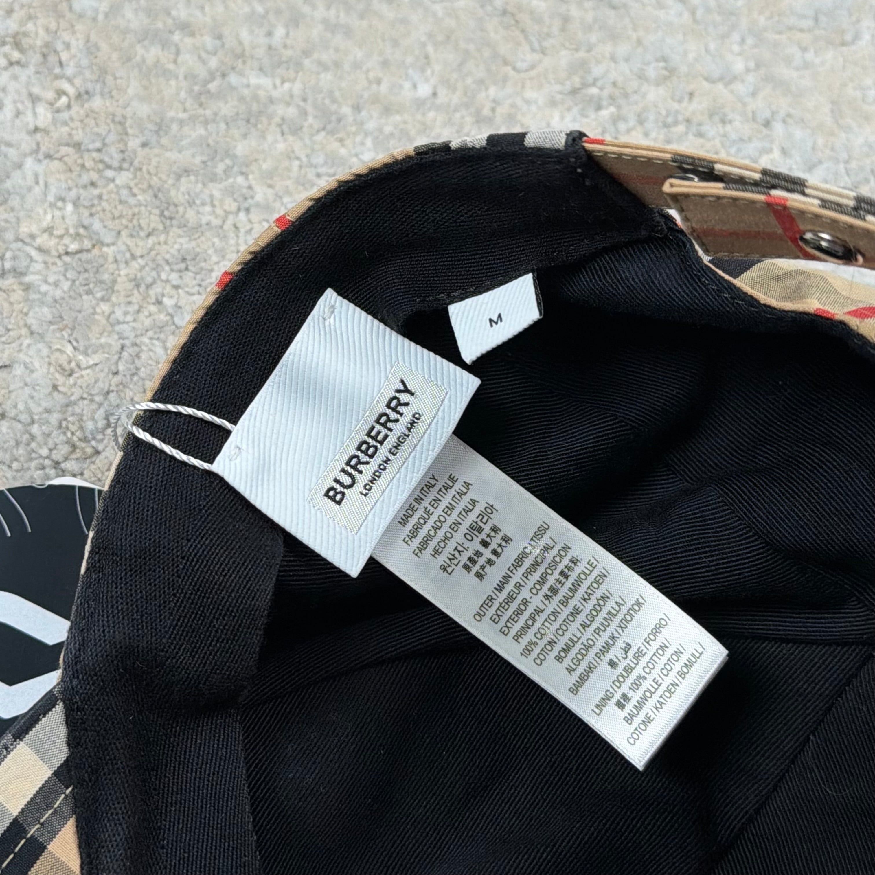 Burberry Biege Check Baseball Cap - S/M (57cm)
