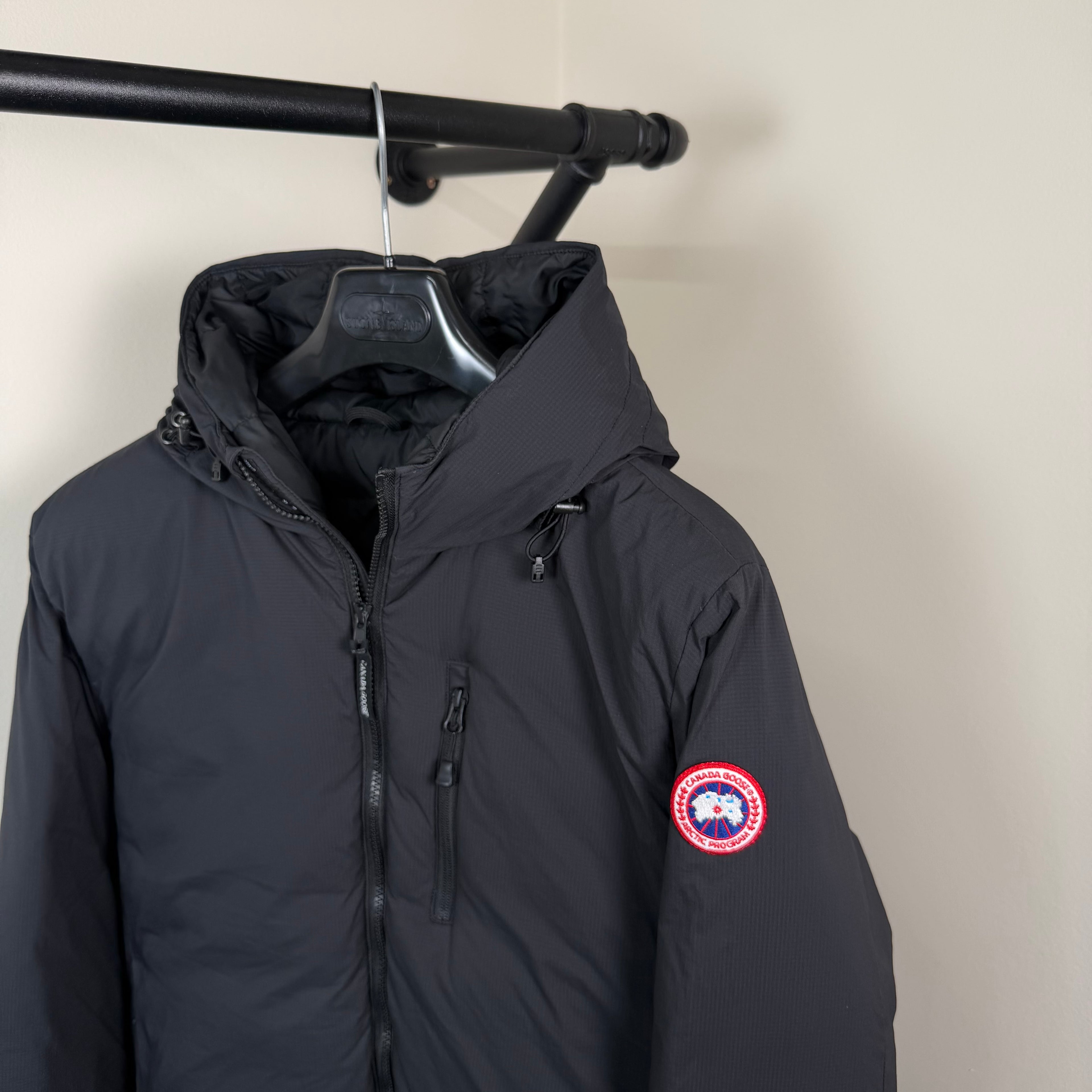 Canada Goose Lodge Puffer Jacket - Large 22’’