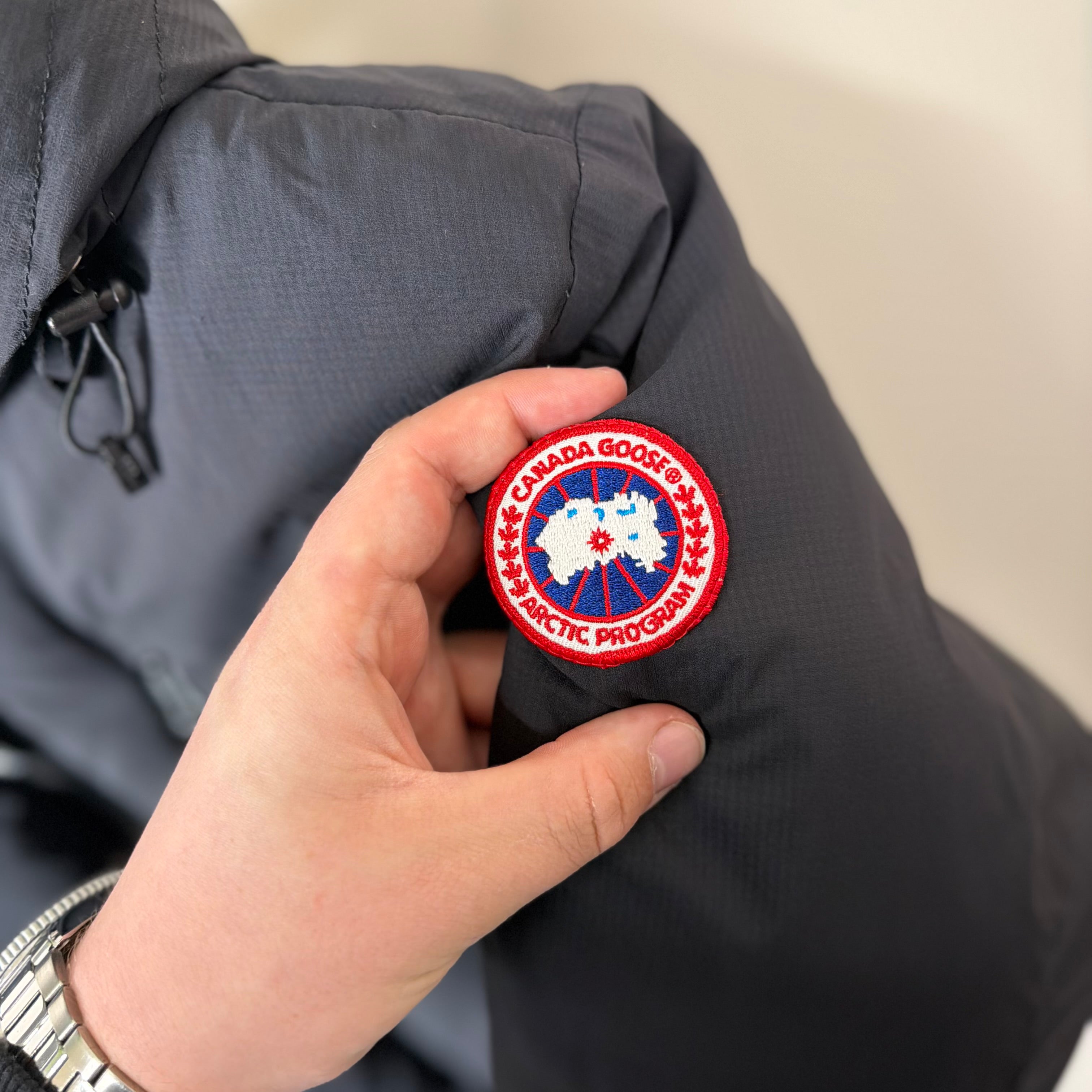 Canada Goose Lodge Puffer Jacket - Large 22’’