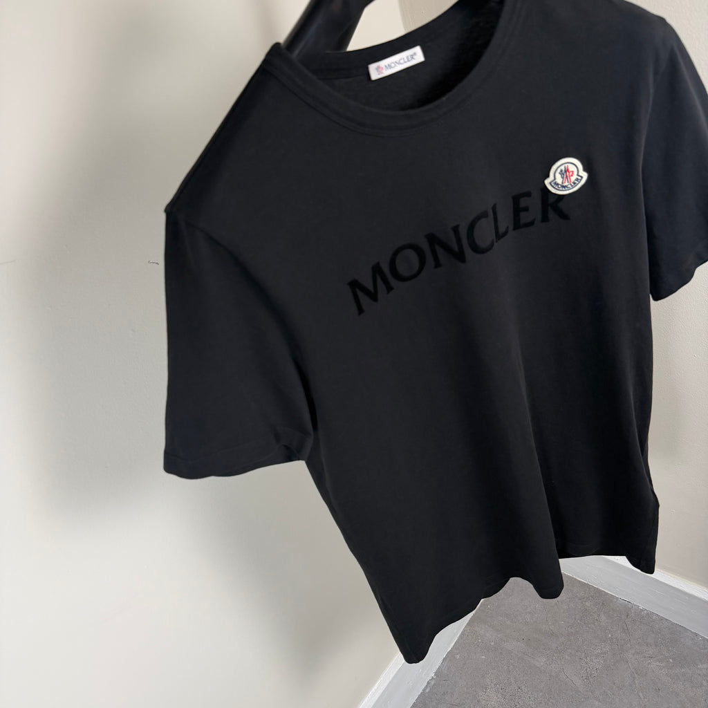 Moncler Black Graphic T-Shirt - Small 19’’