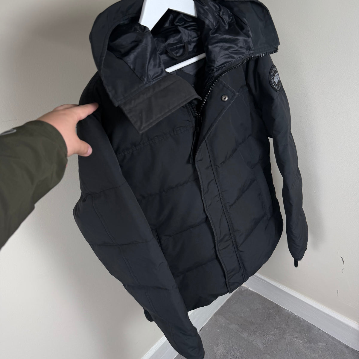 Canada Goose MacMillan Black Label Parka - Medium 22’’