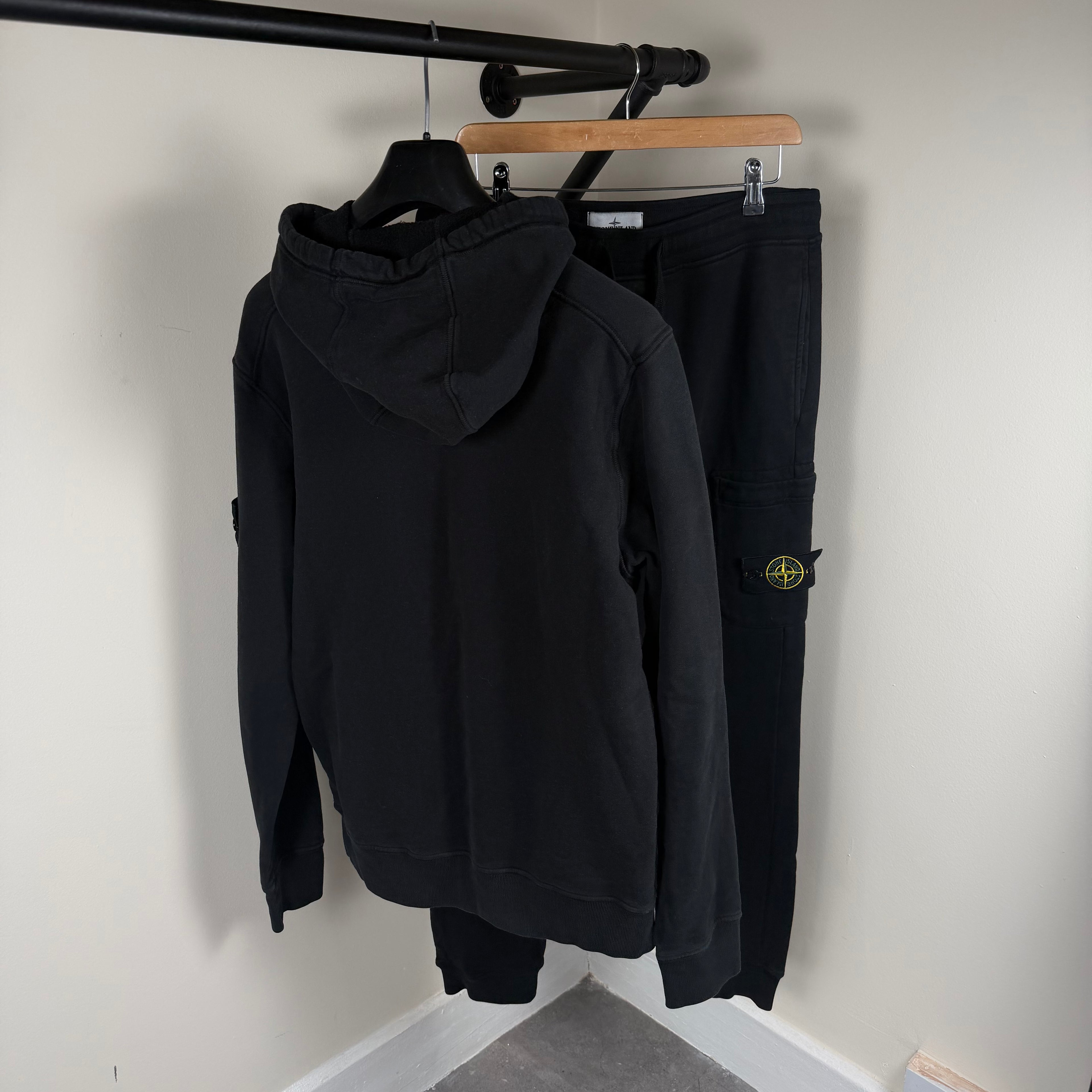 Stone Island Black Tracksuit - Large 22’’