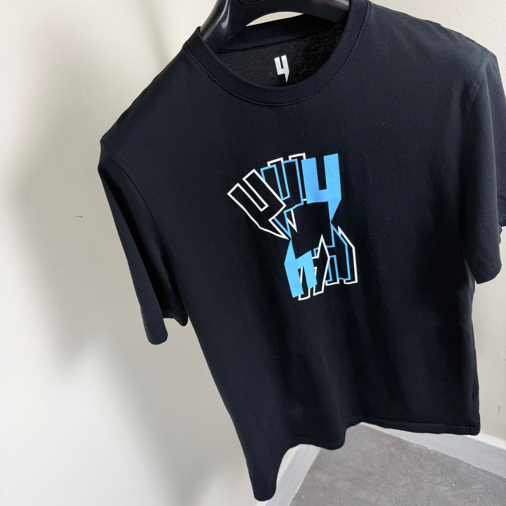 YELIR World 8Y Black T-Shirt - Medium 19.5’’